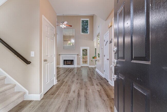 Photo - 5505 Kennemore Dr