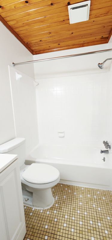 Photo - 4919 Manheim Ave