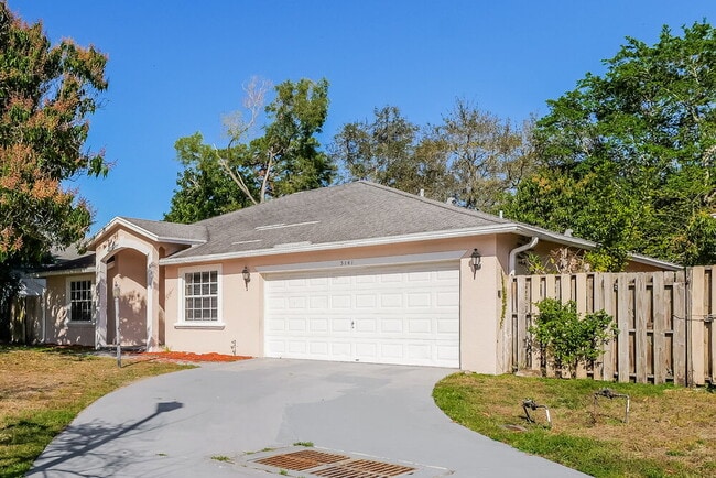 Photo - 5141 Willow Pond Rd W