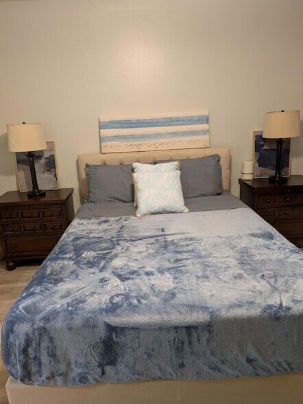 Photo - 2734 NE 27th Ct Unidad 21