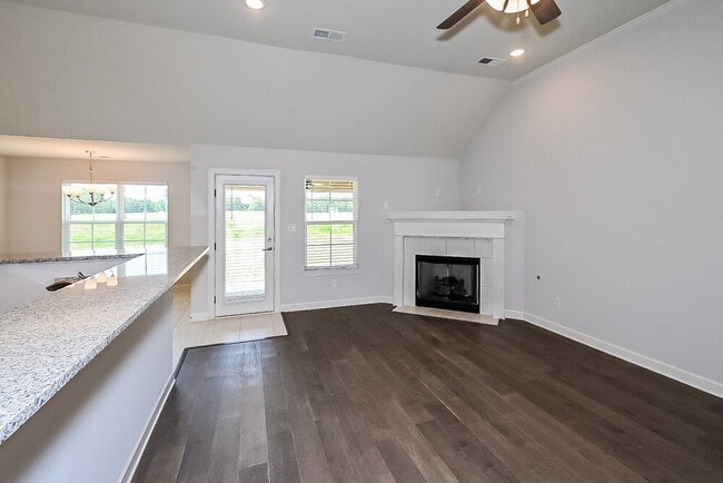 Photo - 5315 Holly Ridge Dr