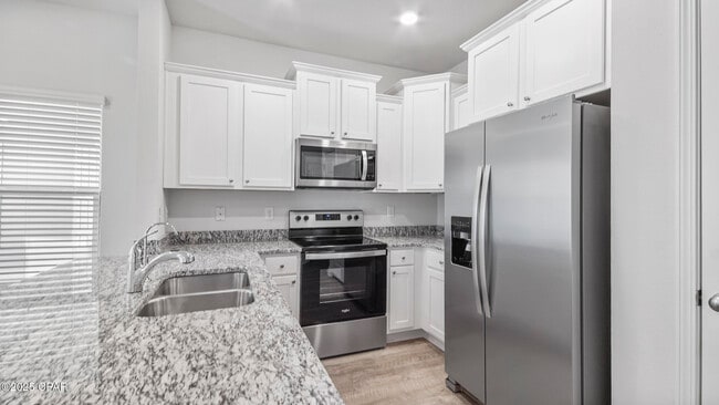 Photo - 1674 Caleigh Ct