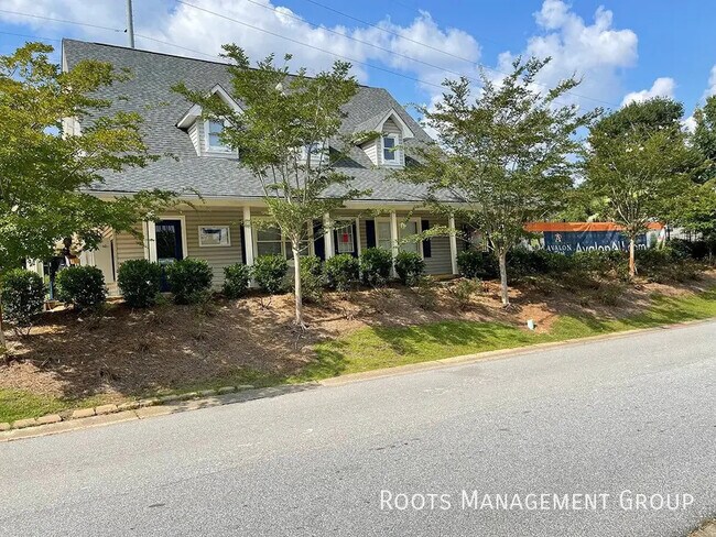 Photo - 387 Webster Rd Unidad 82