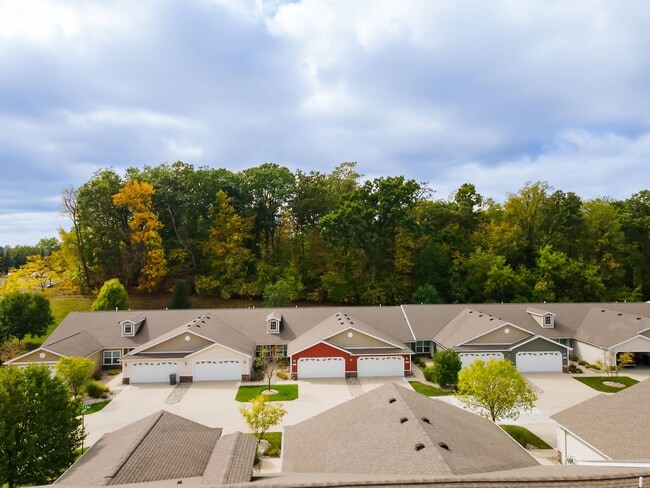 Redwood Cascade Township