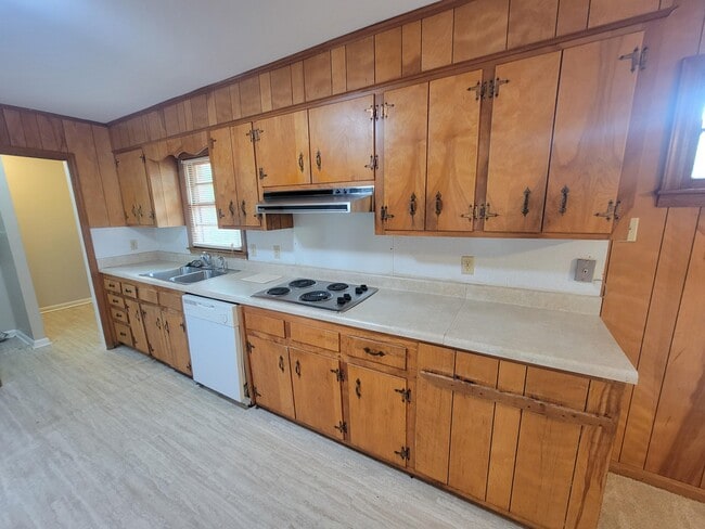 Photo - 1125 Crestview Ave