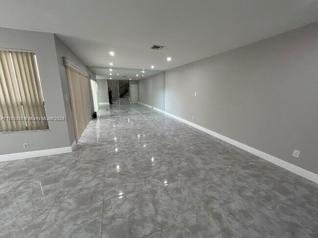 Photo - 2101 Bayberry Dr