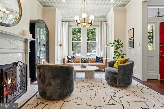 Photo - 2121 R St NW
