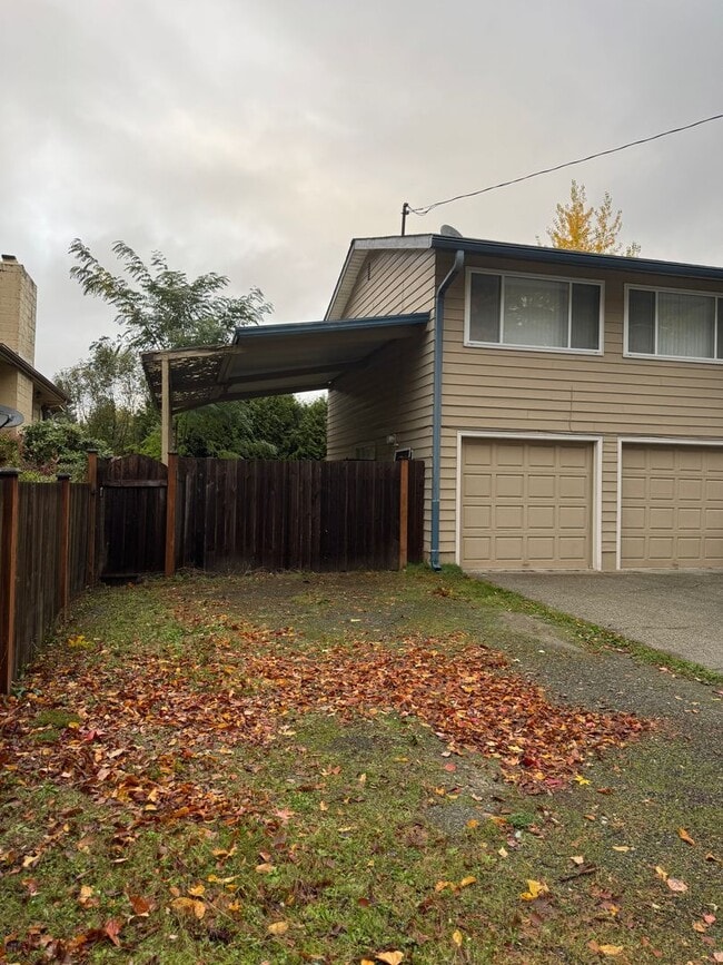 Photo - Conveniently located, Bellevue home