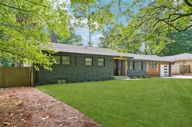 5170 Chamblee Dunwoody Rd