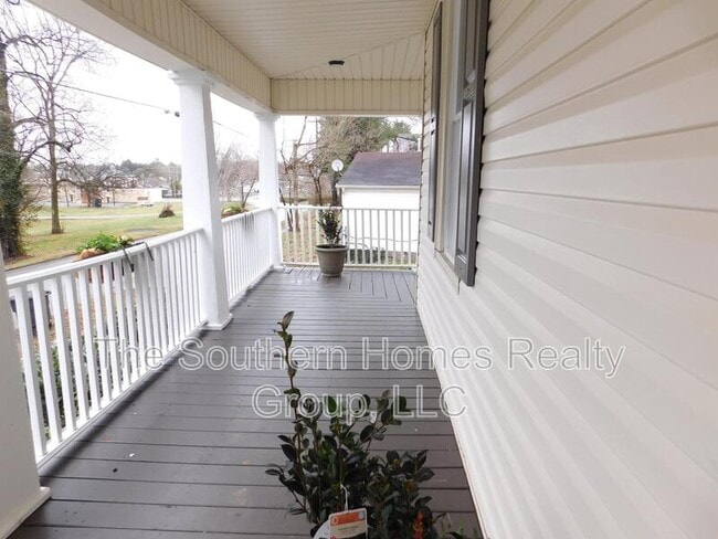 309 Glendale Ave