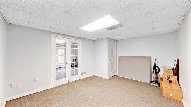 Photo - 383 W North St