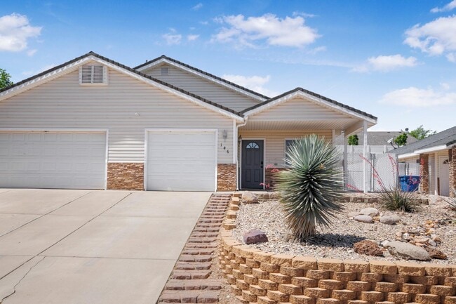 Photo - 146 S 1930 W