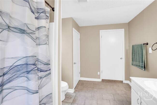 Photo - 2222 Bacon Park Dr