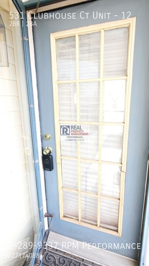 Photo - 531 Clubhouse Ct