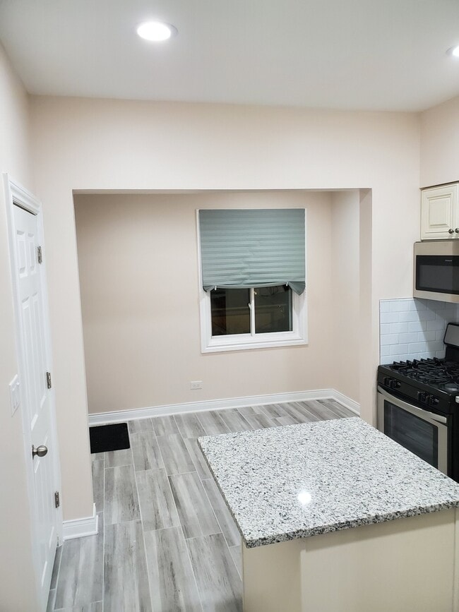 Photo - 4130 N Monticello Ave