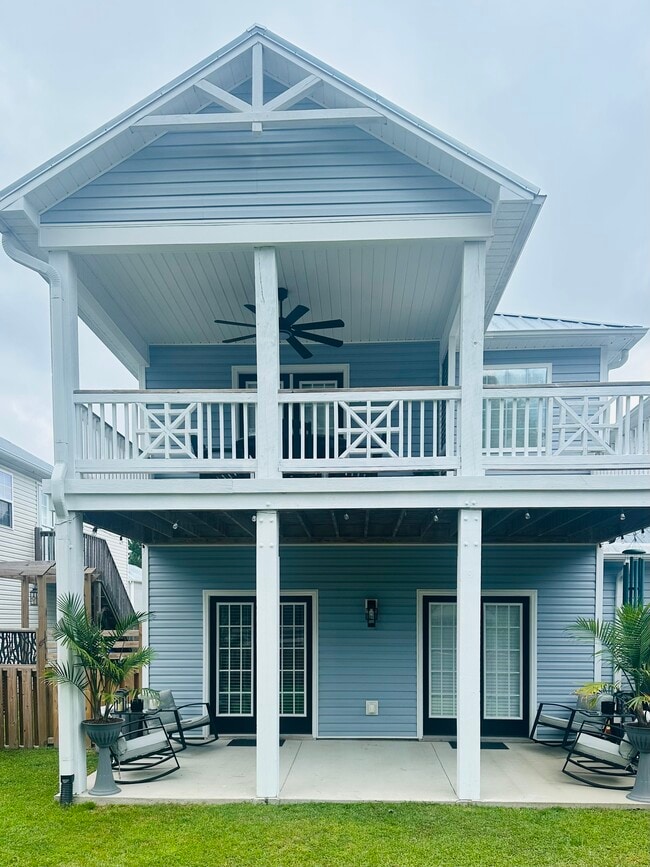 Photo - 122B James Ave