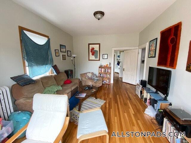 Photo - 77 Easton St Unidad 2