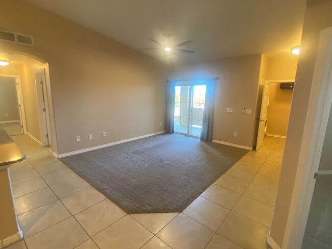 Photo - Spacious and Updated 3 Bed/2 Bath Condo w/Garage - Mesa Unit 3109
