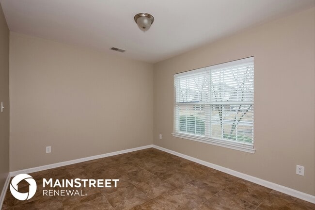 Photo - 2028 Quill Ct