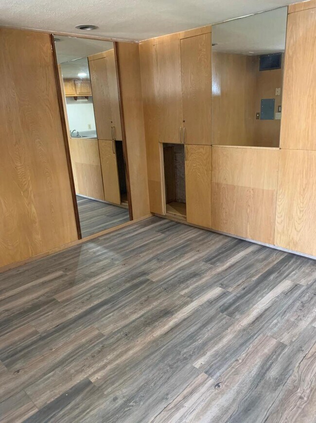 Kitchenette Dining Area - 48 Coolidge Ter Unidad Studio