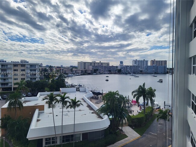 Photo - 100 Golden Isles Dr Unit 615