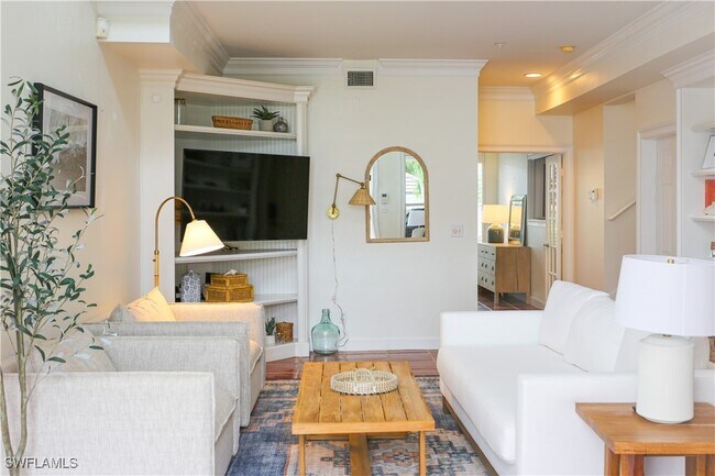 Photo - 1136 6th St S Unidad 5 Rental