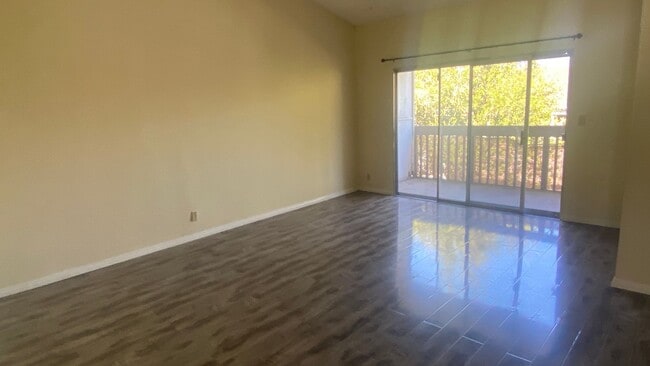 Photo - Beautiful Condo in Serene Montebello HOA – Pool, Spa, Prime Location Unidad 240