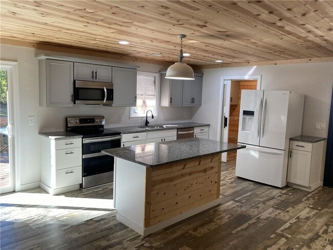 Photo - 106 Ridgewood Dr