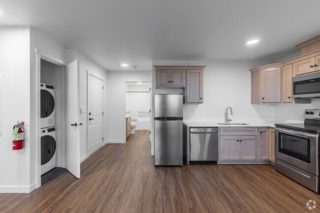1BR, 1BA - 534SF - In-Unit Laundry