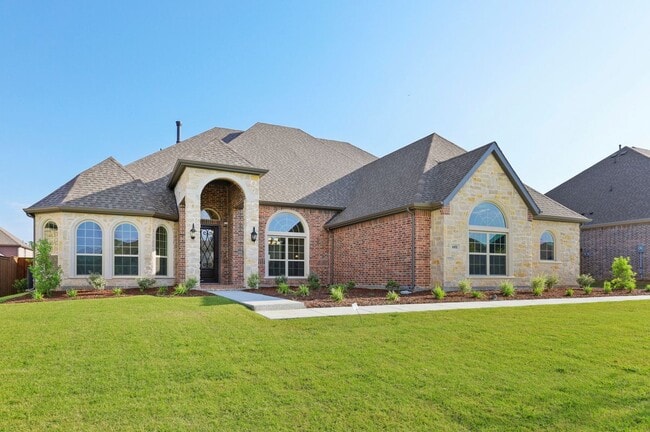 Photo - 601 Winslow Ln