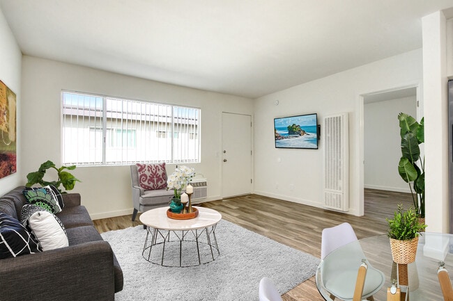 De Soto Valley Apartments