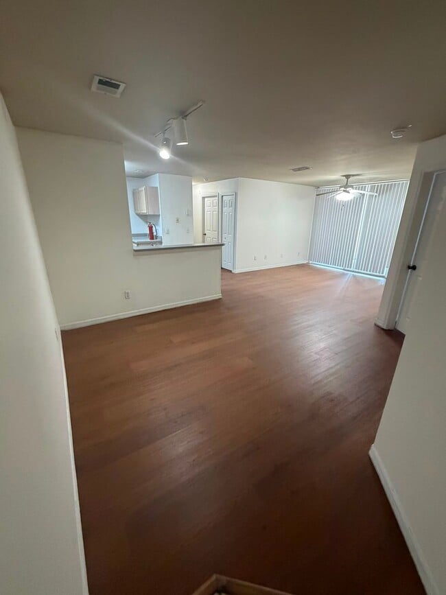 Photo - 7605 Pissarro Dr