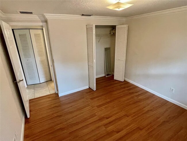 Photo - 7210 Southgate Blvd Unit # 7210