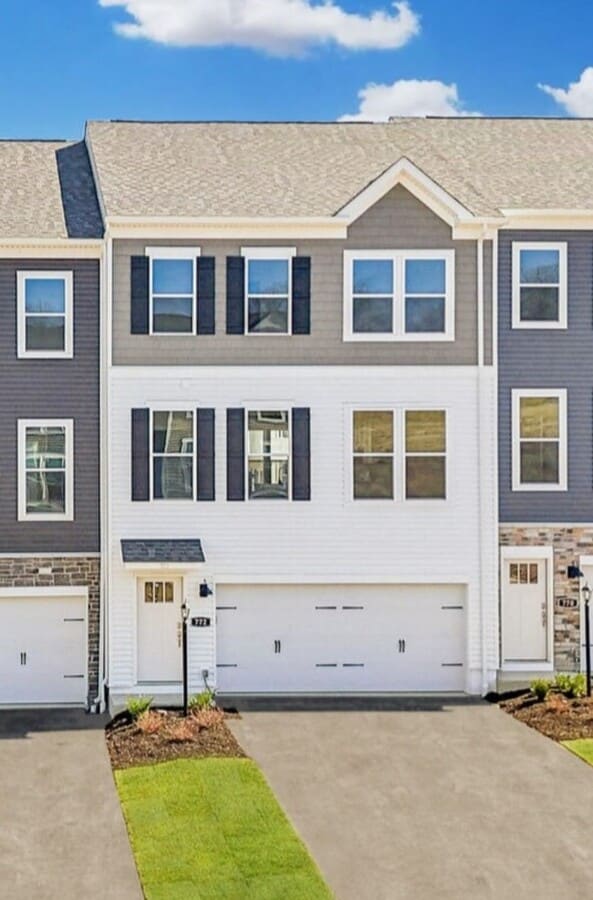 Photo - 164 Sweetwater Dr