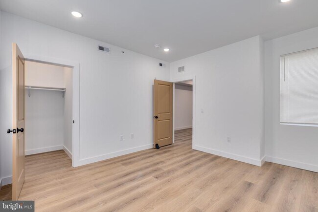 Photo - 2203 N 7th St