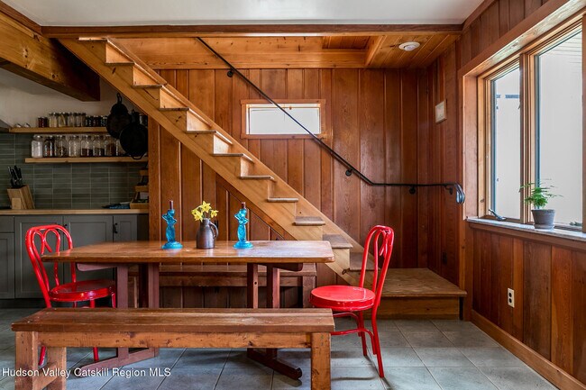 Photo - 671 Watson Hollow Rd