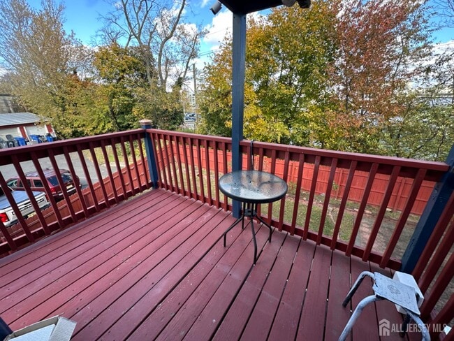 Photo - 151 N Broadway Unit 2