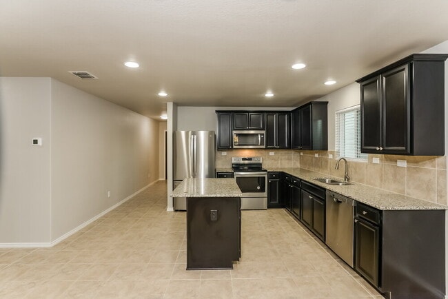 Photo - 9847 Silver Mist Wy