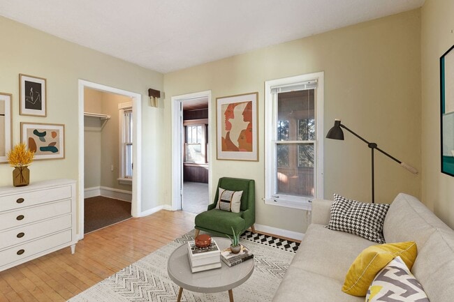 Photo - 2241 Pierce St NE Unit 2