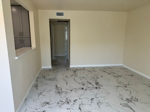 Photo - 851 N San Antonio Ave Unidad d