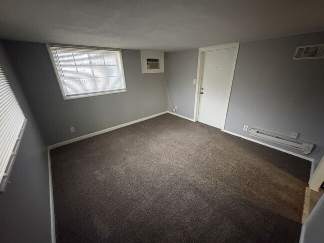 Photo - 4145 Randolph St Unidad Apt 3