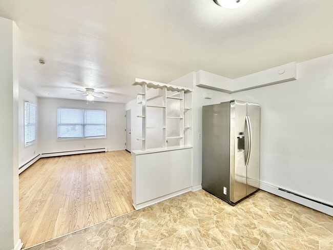 Photo - 290 Orchard Dr Unit 4