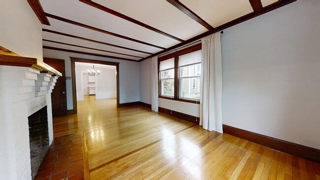 Photo - 28 Hibbard Rd Unit 1