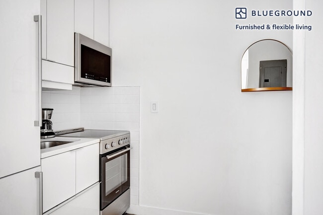 146 Mulberry St Unit SI FL3-ID727