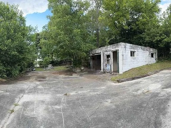 Photo - 933 S Ponce De Leon Cir