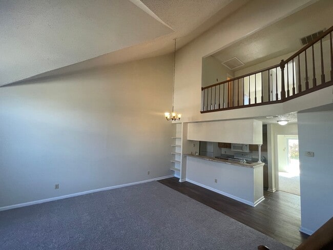 Photo - SPACIOUS 3 BDRM., 2 BTH TOWNHOUSE W/LOFT