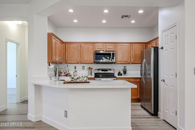 Photo - BRAND NEW 5 BEDROOM HOME IN PHOENIX