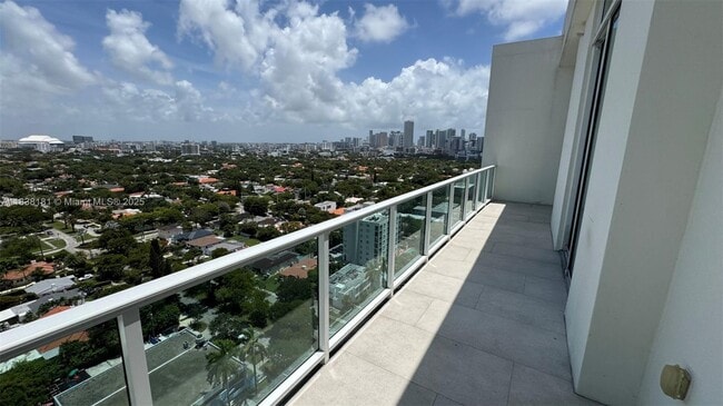 Photo - 2525 SW 3rd Ave