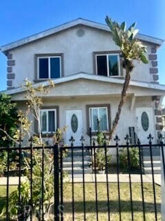 Building Photo - 1334 E 43rd St Rental