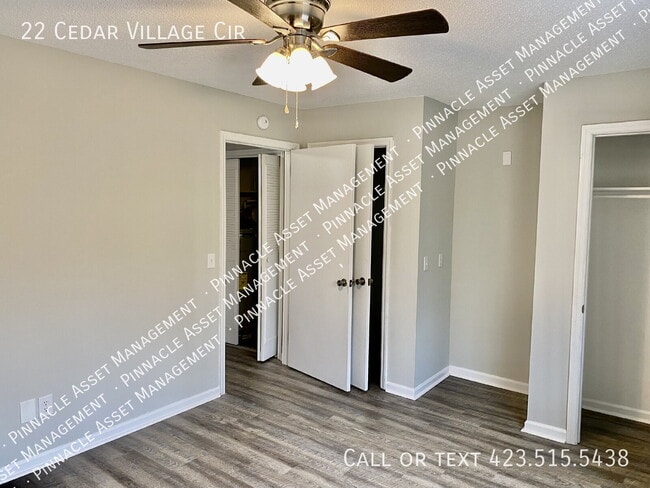 22 Cedar Village Cir